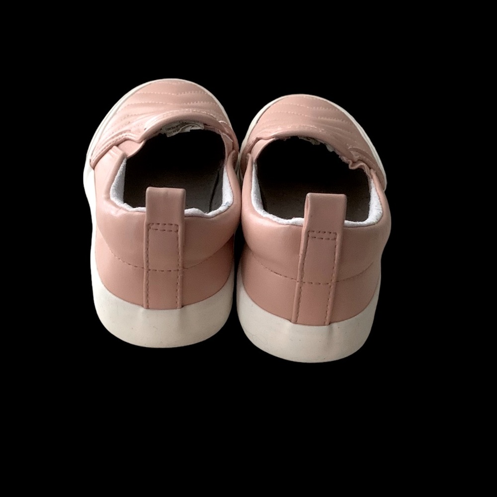 Cat and Jack Slip On Sneakers Girl's Sz 1 wide 'Nellie' Blush Pink Casual Flats - Picture 4 of 6